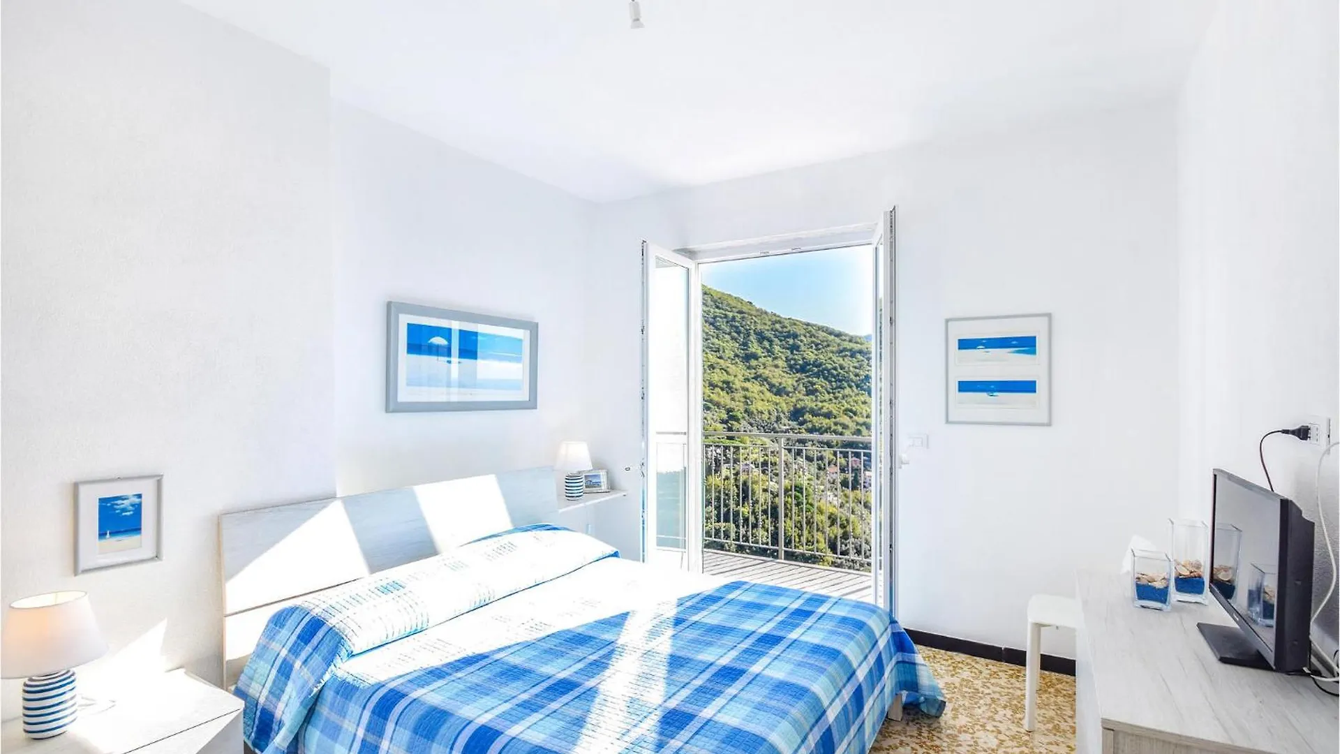 2 Bedroom Pet Friendly Apartment In Recco